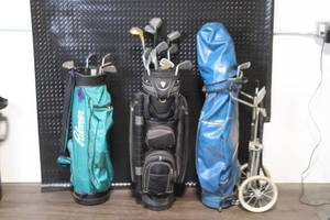 lot 378 image: Lot of 3 Golf Club Sets with Bags and Pull Carts