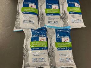 lot 25 image: UT 2 - Bulk Lot Santiago Vegetarian Refried Pinto Beans, 5 x 26.25 oz, Low Sodium