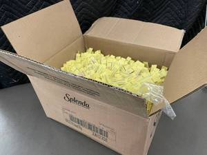lot 136 image: NC 3 - Box of 2000 Splenda Sweetener Packets - Zero Calorie