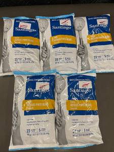 lot 548 image: WY 2 - Bulk Lot Santiago Excel Refried Pinto Beans 5 x 1.86 lb Bags (Best By 52026)