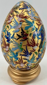 lot 51 image: Decorative Cloisonne Enamel Egg with Colorful Bird Motif