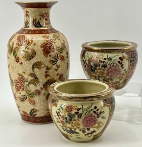 lot 207 image: Lot of 3 - Hand-Painted Asian Ceramic Vases and BowlsFlower Pots with Floral Design