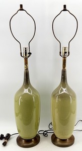lot 26 image: Pair of Glazed Ceramic Table Lamps with Bronze Bases