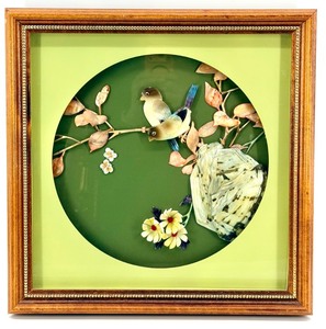 lot 37 image: Circular Bird Mother of Pearl Mosaic in Wood Frame with Beaded Trim