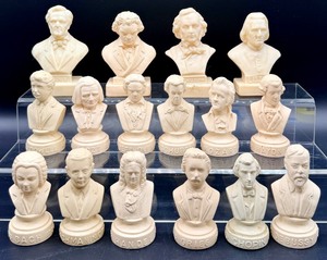 lot 48 image: Plastic Composer Busts Set - Vintage Display Figures (16)