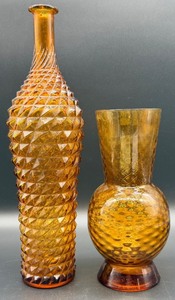 lot 61 image: Set of 2 Empoli Amber Diamond-Pattern Glass Bottle & Vase Set