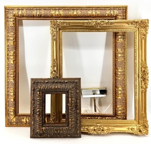 lot 172 image: Ornate Gilt Picture Frame Lot including Art Accent Lamp