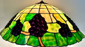 lot 174 image: Grape Cluster Tiffany-Style Stained Glass Lamp Shade