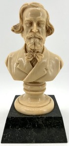 lot 294 image: Vintage Giuseppe Verdi Bust on Black Marble Base