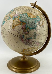 lot 304 image: Replogle World Classic Series 12-Inch Globe