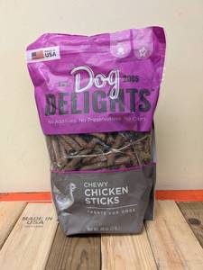 lot 21 image: DOG DELIGHTS CHEWY CHICKEN STICKS