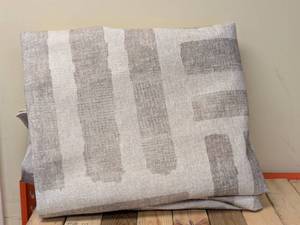 lot 55 image: NEW RUGGABLE WASHABLE 8 x 10 RUG COVER & NONSLIP PAD