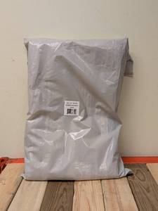 lot 71 image: STRIPED BATHMAT 24 x 36 (TAN)