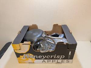 lot 96 image: KIRKLAND SIGNATURE 11-PIECE COOKWARE SET