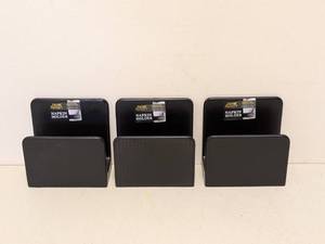 lot 102 image: NEW THYME & TABLE SIGNATURE COLLECTION NAPKIN HOLDER (3)