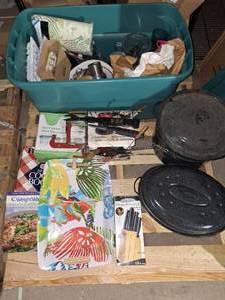 lot 29 image: Cookbooks dishes