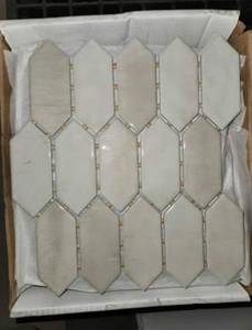 lot 74 image: Daltile Pearl picket mosaic tile
