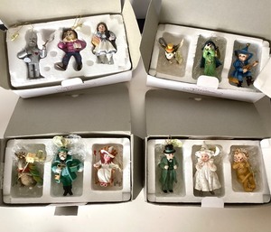 lot 32 image: Group of  Wizard of Oz Storybook Ornaments #1