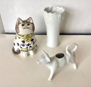 lot 68 image: Pottery Threesome