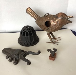 lot 75 image: Antique Cast Iron Bootjack and Stringholder  Copper Clad Figural Birdhouse  Miniature Bronze Rooster