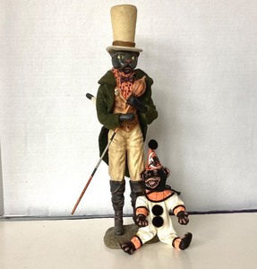 lot 94 image: Black Cat and Monkey Vergie Lightfoot for Bethany Lowe