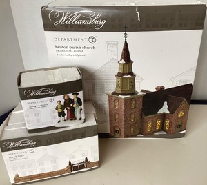 lot 121 image: Dept 56 Williamsburg Bruton Parish Church  Church Fence  Going to Church