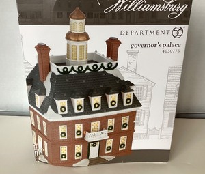 lot 128 image: Dept 56 Williamsburg Governors Palace