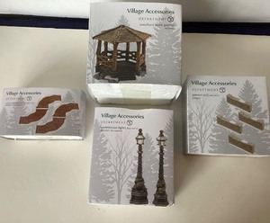 lot 130 image: Dept 56 Village Accessories #1