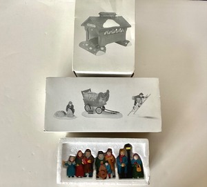 lot 131 image: Dept 56 Village Accessories #2