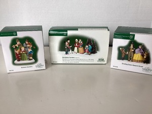 lot 165 image: Dept 56 Dickens Village Christmas Carolers  Dickens Carolers  Strolling Down Howard Street