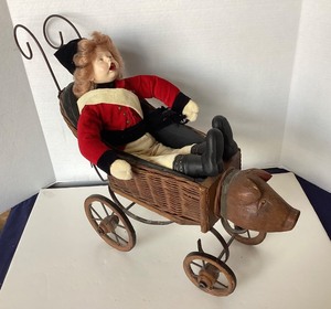 lot 198 image: Fun (Carved) Pig Headed Buggy