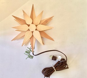 lot 180 image: Kron Lume Swedish Wooden Christmas Tree Topper