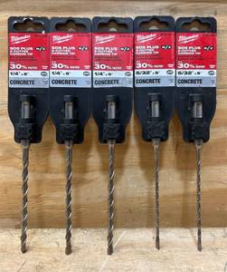 lot 39 image: Milwaukee SDS Plus 2-Cutter Carbide tip lot of 5