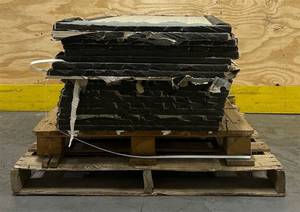 lot 131 image: Premium Porcelain HD LEONARDO VENATO POLISHED 24 x48  288sq ft 18 boxes (36 tiles)