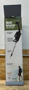 lot 132 image: Metal Detector with Arm Rest