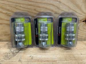 lot 160 image: Apache 12 In. Body Male Tip Flat Face 12 In. FNPT Steel Hydraulic Hose Coupler (lot of 3)