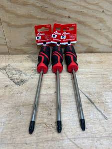 lot 246 image: Onsite #3 x 150mm (6 in.) screwdriver (lot of 3)