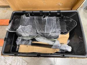 lot 12 image: EXTREME MAX UTILITY TRAILER