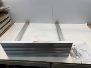 lot 18 image: EXTREME MAX BOAT LIFT STEP-OVER