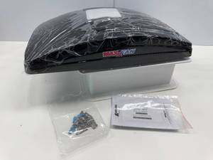 lot 29 image: MAXXFAN RV EXHAUST FAN