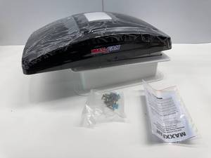lot 30 image: MAXXFAN RV EXHAUST FAN