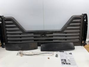 lot 34 image: STROMBERG CARLSON LUVERED TAILGATE