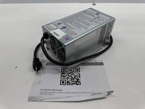 lot 54 image: WFCO DECK MOUNT CONVERTER CHARGER