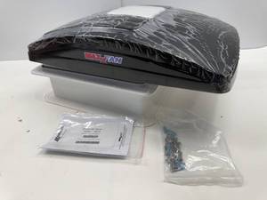 lot 68 image: MAXXFAN RV EXHAUST FAN