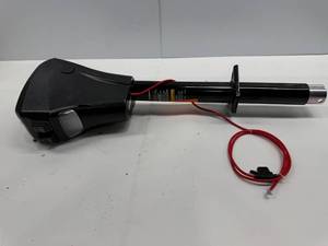 lot 88 image: LIPPERT ELECTRIC TONGUE JACK - MISSING FOOT