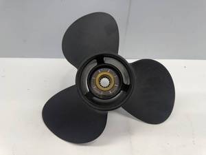 lot 92 image: SOLAS BOAT PROPELLER