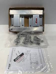 lot 117 image: EXTREME MAX SWIVEL-TOP BUNK BRACKET