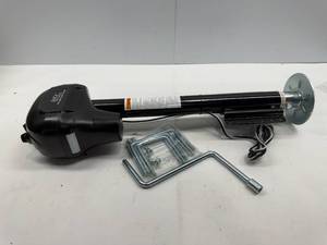 lot 134 image: QUICK PRODUCTS ELECTRIC TONGUE JACK