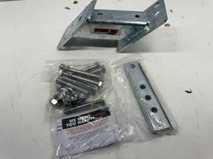 lot 151 image: EXTREME MAX SPARE TIRE CARRIER