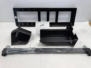 lot 161 image: EXTREME MAX MOTORCYCLE STAND